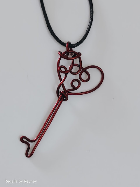 Free Jewelry Tutorial for a Wire Wrap KEY  ️ Pendant