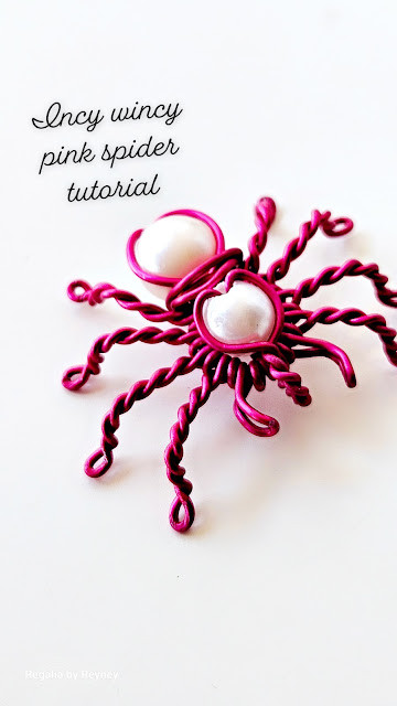 Wire Wrap Halloween Spider Free Jewelry Tutorial